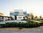 6 bedrooms Villa in Abu Dhabi, UAE No. 47597 - Image 6