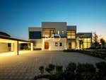 6 bedrooms Villa in Abu Dhabi, UAE No. 47597 - Image 17