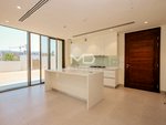 4 bedrooms Villa in Abu Dhabi, UAE No. 47600 - Image 15