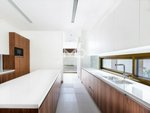 5 bedrooms Villa in Abu Dhabi, UAE No. 47620 - Image 8