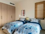 5 bedrooms Villa in Abu Dhabi, UAE No. 47954 - Image 10