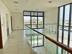 4 bedrooms Villa in Yas Island, UAE No. 4906 - Image 2