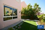 4 bedrooms Villa in Nadd Al Sheba, UAE No. 493 - Image 21