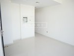 3 bedrooms Villa in Dubai, UAE No. 5028 - Image 8