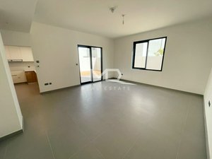 3 bedrooms Villa in Yas Island, UAE No. 50488