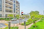 1 bedroom Apartment in Yas Island, UAE No. 5057 - apartment in Dubai