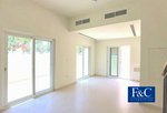 2 bedrooms Townhouse in Dubai Land, UAE No. 506 - Image 3