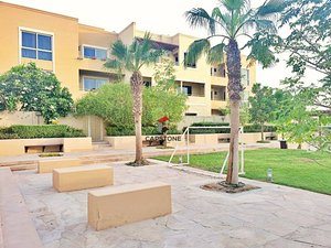 4 bedrooms Villa in Al Raha Beach, UAE No. 5093