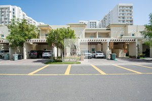 3 bedrooms Townhouse in Al Furjan, UAE No. 50948