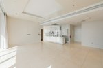 2 bedrooms Apartment in Palm Jumeirah, UAE No. 51038 - Image 4