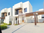 2 bedrooms Townhouse in Yas Island, UAE No. 51070 - townhouse in Dubai