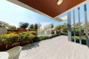 4 bedrooms Townhouse in DAMAC Hills (Akoya by DAMAC), UAE No. 51172