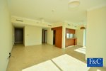 1 bedroom Apartment in The Views, UAE No. 512 - Image 2
