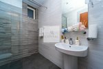 1 bedroom Apartment in Downtown Dubai (Downtown Burj Dubai), UAE No. 51584 - Image 2