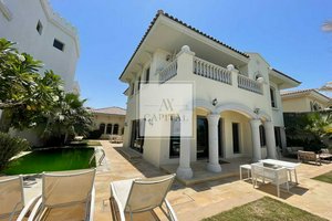 4 bedrooms Villa in Palm Jumeirah, UAE No. 51643