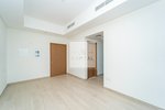 1 bedroom Apartment in Dubai Healthcare City, UAE No. 51674 - Image 2