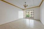 40.2m² Apartment in Greens, UAE No. 51690 - Image 8