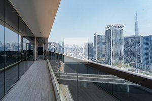 3 bedrooms Apartment in Business Bay, UAE No. 51752