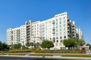 2 bedrooms Apartment in Town Square, UAE No. 51775