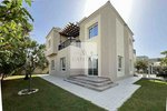 5 bedrooms Villa in Living Legends, UAE No. 51812 - villa in Dubai