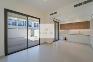 3 bedrooms Townhouse in Dubai South (Dubai World Central), UAE No. 51825