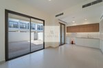 3 bedrooms Townhouse in Dubai South (Dubai World Central), UAE No. 51825 - townhouse in Dubai