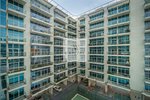 1 bedroom Apartment in Dubai Studio City, UAE No. 52014 - Image 16