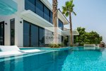 5 bedrooms Villa in Palm Jumeirah, UAE No. 52406 - villa in Dubai