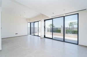 4 bedrooms Villa in The Valley, UAE No. 52412