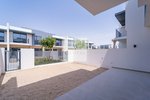 3 bedrooms Townhouse in The Valley, UAE No. 52413 - Image 2