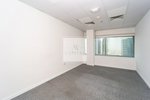 138.4m² Office in Business Bay, UAE No. 52515 - Image 7