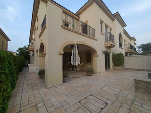 4 bedrooms Villa in Saadiyat Island, UAE No. 52685