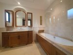 4 bedrooms Villa in Saadiyat Island, UAE No. 52685 - Image 16