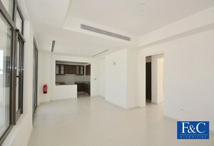 4 bedrooms Townhouse in Reem, UAE No. 530