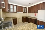 4 bedrooms Townhouse in Reem, UAE No. 530 - Image 5