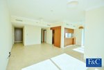 2 bedrooms Apartment in The Views, UAE No. 532 - Image 2