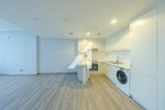 Studio in Dubai, UAE No. 53297 - Image 2
