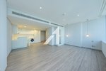 Studio in Dubai, UAE No. 53297 - Image 7