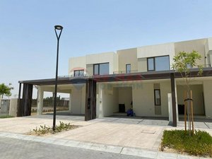 3 bedrooms Villa in Dubai South (Dubai World Central), UAE No. 53329