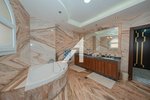 7 bedrooms Villa in Dubai, UAE No. 53639 - Image 16