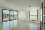 4 bedrooms Villa in Yas Island, UAE No. 5379 - Image 16