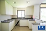 3 bedrooms Townhouse in Town Square, UAE No. 539 - Image 4