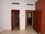 1 bedroom Apartment in Greens, UAE No. 5390 - Image 12