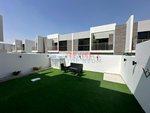 3 bedrooms Villa in Dubai, UAE No. 53934 - Image 20