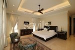 6 bedrooms Villa in Halwan, UAE No. 5411 - Image 20