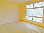 3 bedrooms Villa in Abu Dhabi, UAE No. 5425 - Image 5