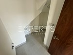 4 bedrooms Villa in Abu Dhabi, UAE No. 55158 - Image 11