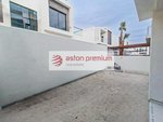 5 bedrooms Townhouse in Dubai, UAE No. 55387 - Image 20
