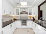 1 bedroom Apartment in Downtown Dubai (Downtown Burj Dubai), UAE No. 55517 - Image 4
