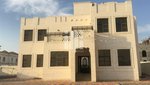9 bedrooms Villa in Abu Dhabi, UAE No. 5568 - villa in Dubai